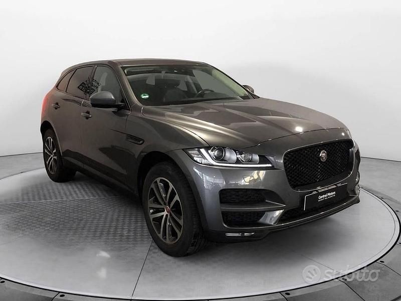 Usata Jaguar F-Pace Prestige 180 CV (132 kW) 2018 Grigio SUV