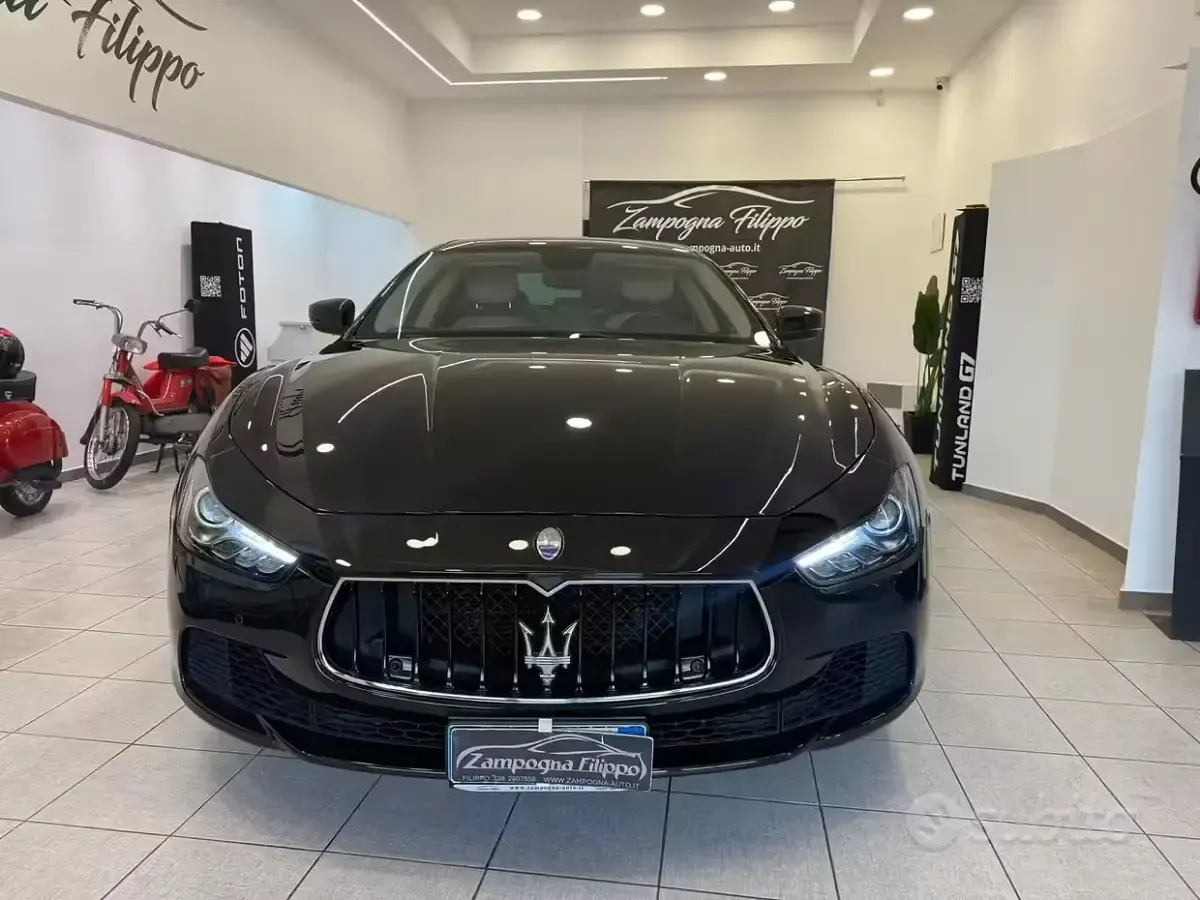 Usata Maserati Ghibli GranLusso 250 CV (183 kW) 2017 Nero Berlina