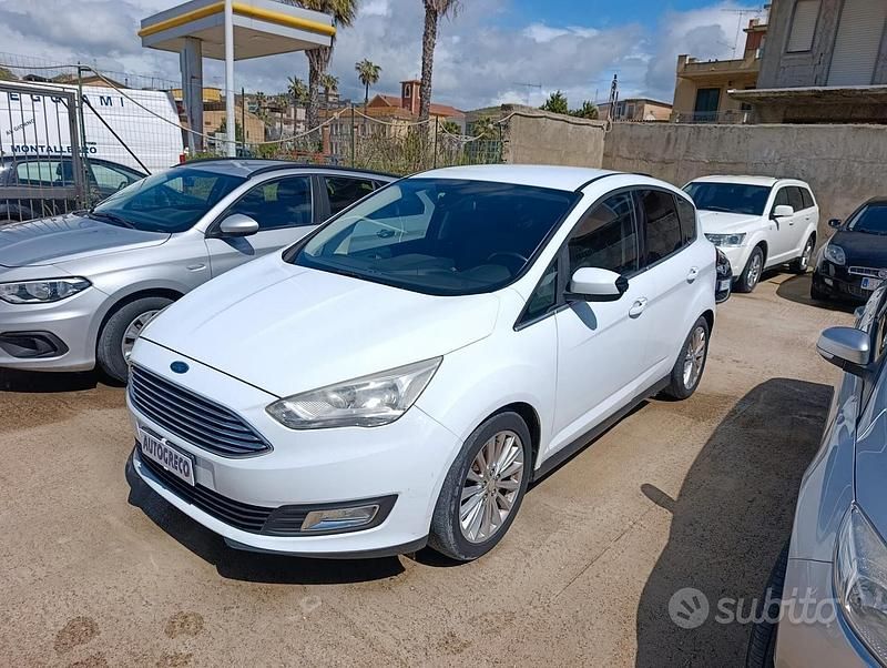 Begagnad Ford C-MAX Titanium 120 HK (88 kW) 2015 Vit Minibuss