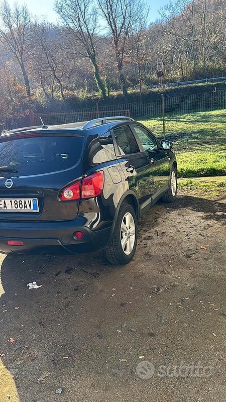 Usata Nissan Qashqai 150 CV (110 kW) 2010 Nero SUV