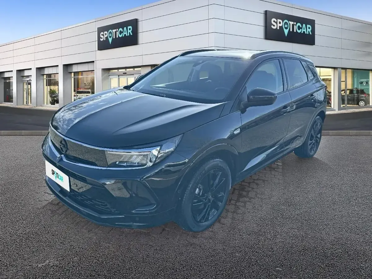 Usata Opel Grandland X Business Elegance 131 CV (96 kW) 2023 SUV
