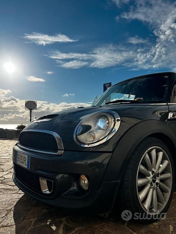 Usata Mini Cooper 143 CV (105 kW) 2011 Utilitaria