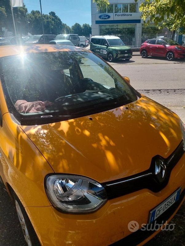 Usata Renault Twingo 60 kW (82 CV) 2021 Utilitaria