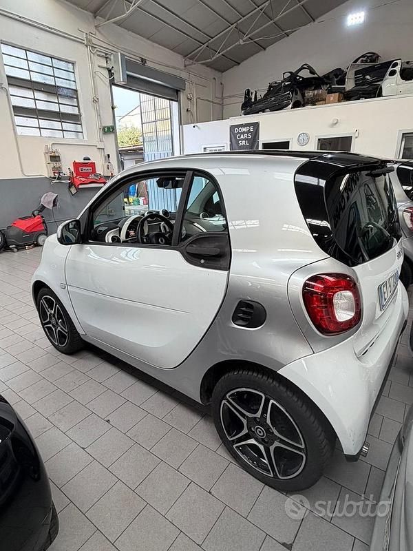 Usata Smart ForFour Prime 2013 Nero Utilitaria