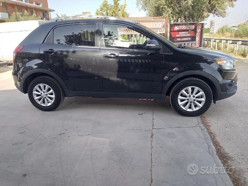Usata SsangYong Korando 150 CV (110 kW) 2014 Nero SUV