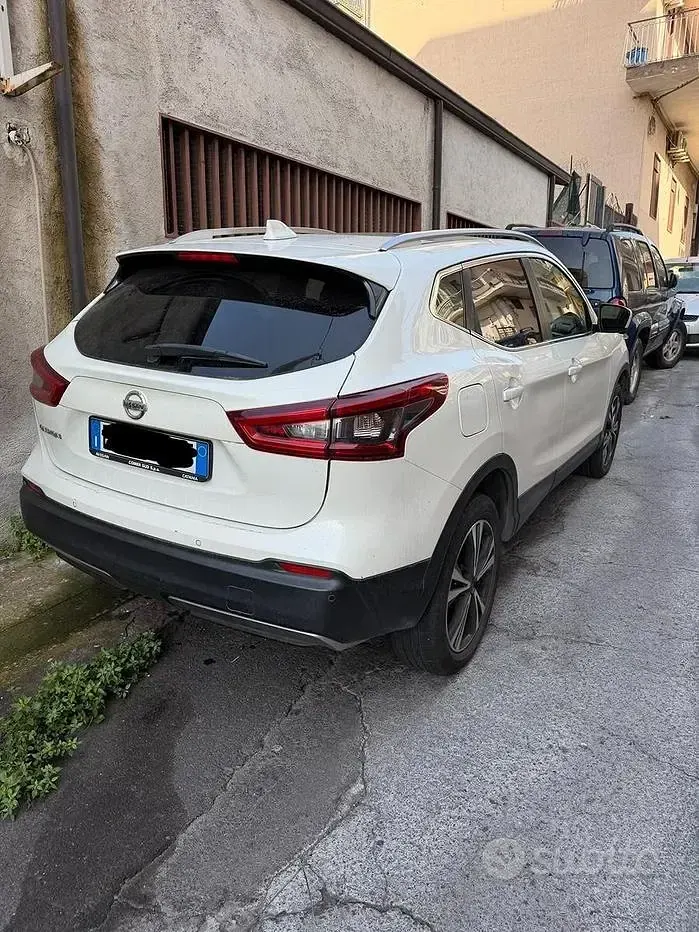 Usata Nissan Qashqai 110 CV (80 kW) 2018 Bianco SUV