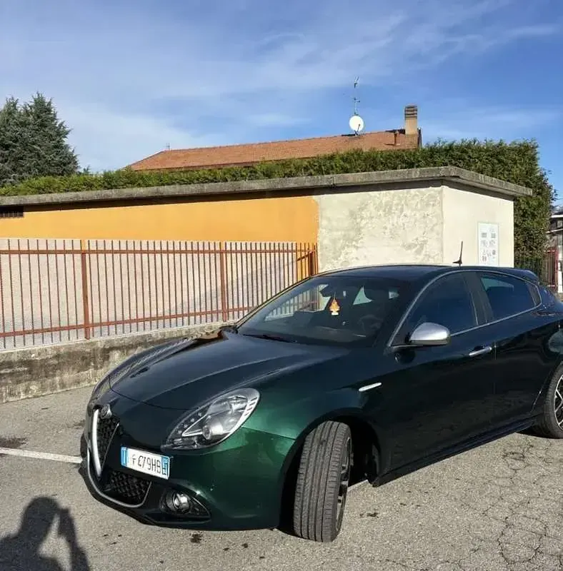 Usata Alfa Romeo Giulietta Super 120 CV (88 kW) 2019 Utilitaria