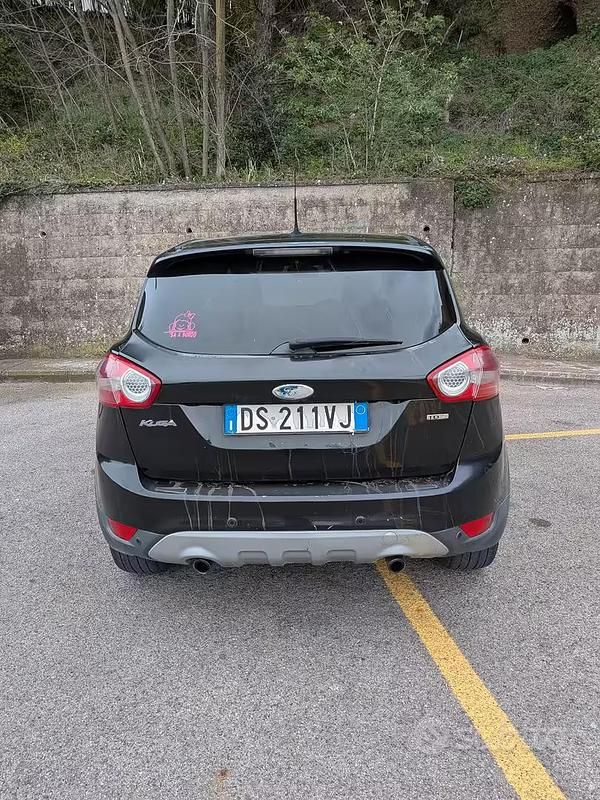 Usata Ford Kuga Titanium 136 CV (100 kW) 2008 Nero SUV