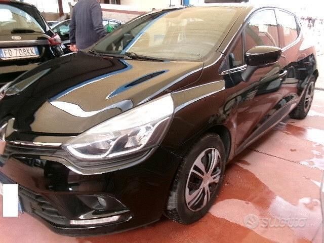 Usata Renault Clio IV 75 CV (55 kW) 2019 Nero Berlina