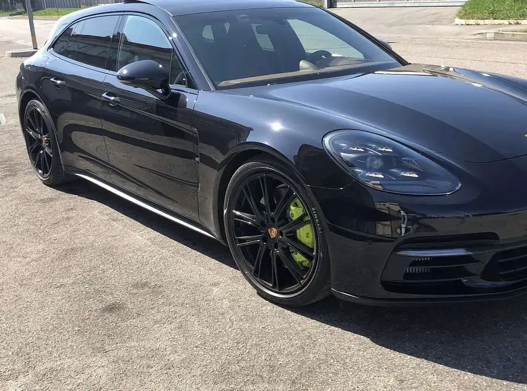 Usata Porsche Panamera 4 E-Hybrid Sport Turismo Sport Turismo 330 CV (242 kW) 2018 Nero Station wagon