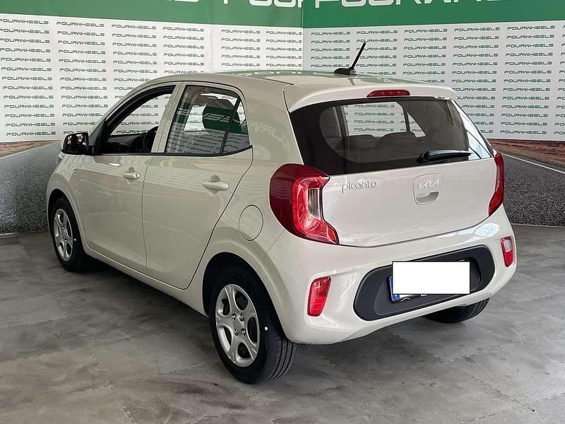 Usata Kia Picanto 67 CV (49 kW) 2022 Beige Utilitaria