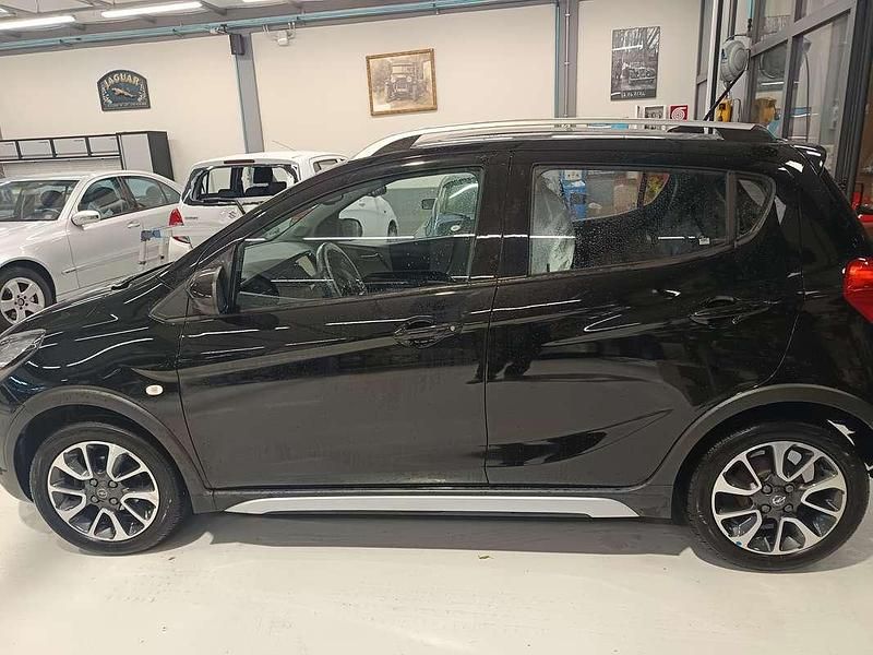 Usata Opel Karl Rocks S 73 CV (53 kW) 2018 Nero Utilitaria