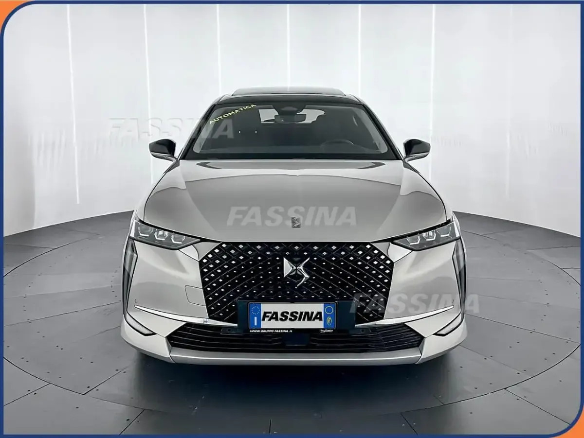 Usado DS Automobiles DS4 Opera 130 CV (95 kW) 2024 Gris SUV