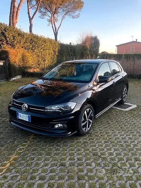 Begagnad VW Polo 95 HK (69 kW) 2018 Svart Halvkombi