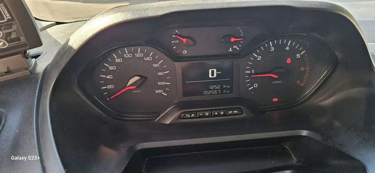 Usata Peugeot TePee Active 99 CV (72 kW) 2019 Station wagon
