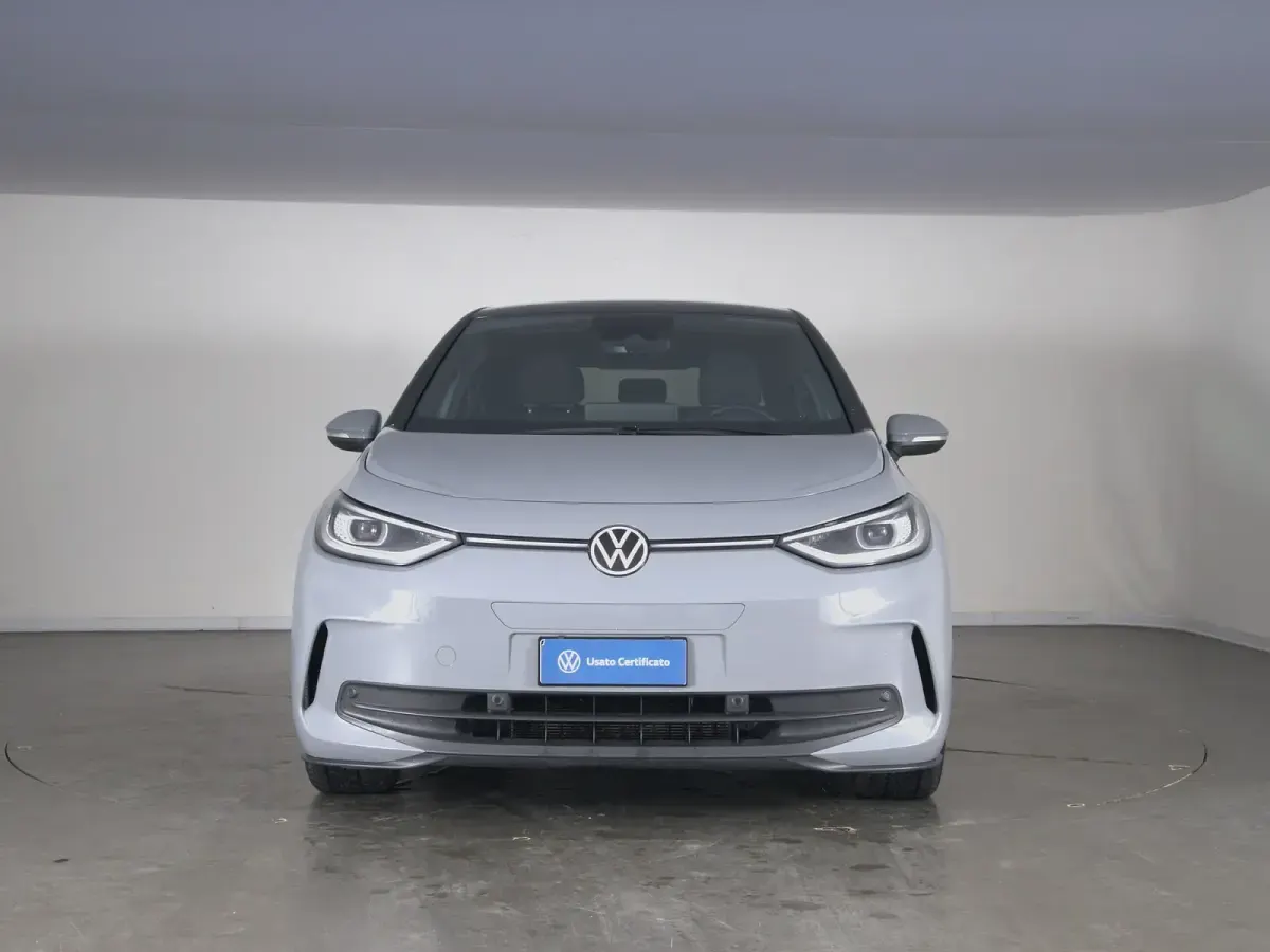 Gebraucht VW ID.3 Pro Performance 150 kW (204 PS) 2024 Grau Kleinwagen