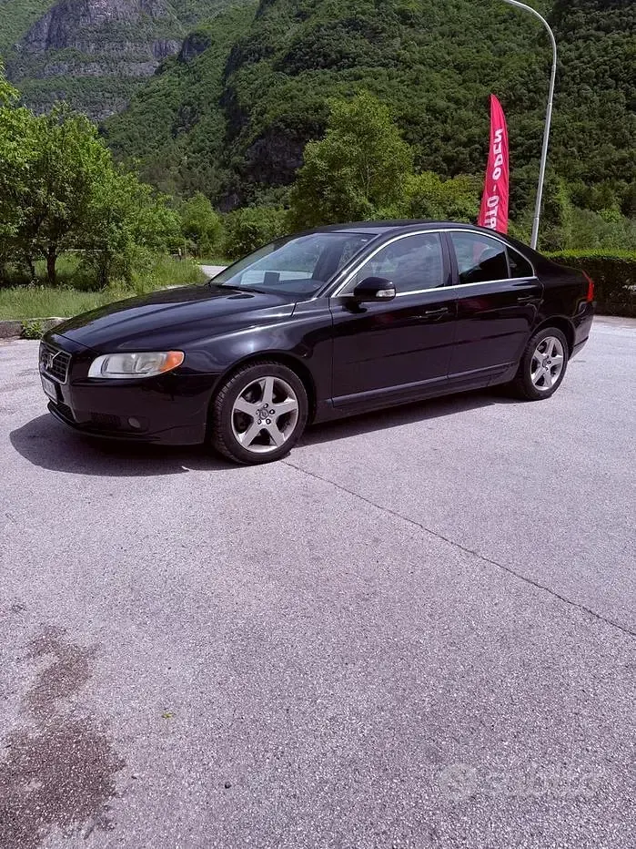 Occasion Volvo S80 Momentum 205 ch (150 kW) 2009 Noir Berline