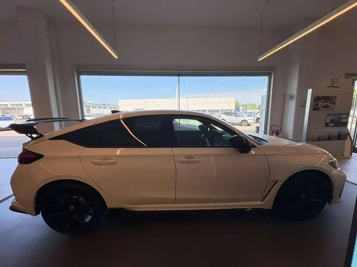 Nuova Honda Civic Type R 329 CV (241 kW) 2026 Bianco Berlina