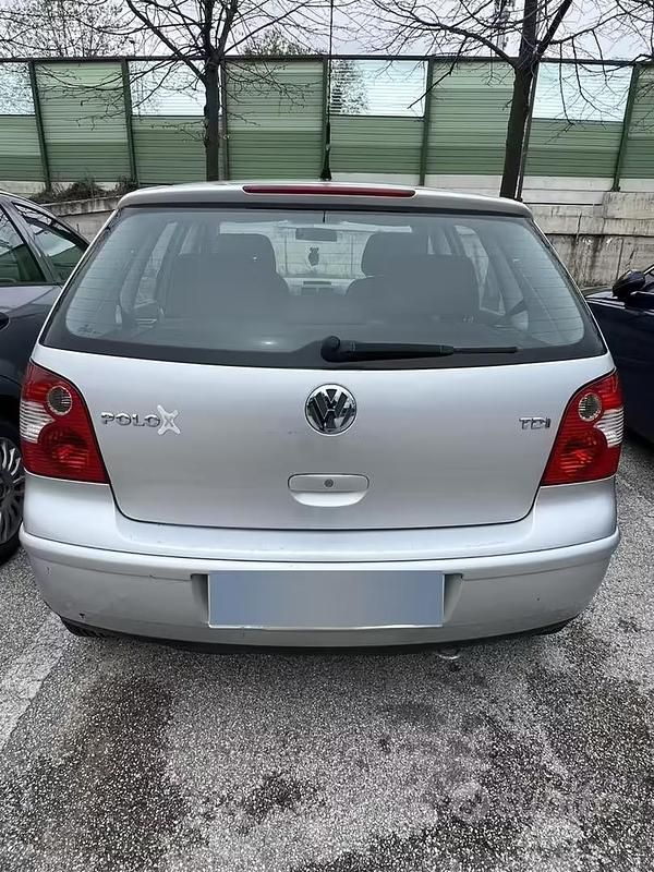 Usata VW Polo 75 CV (55 kW) 2005 Utilitaria
