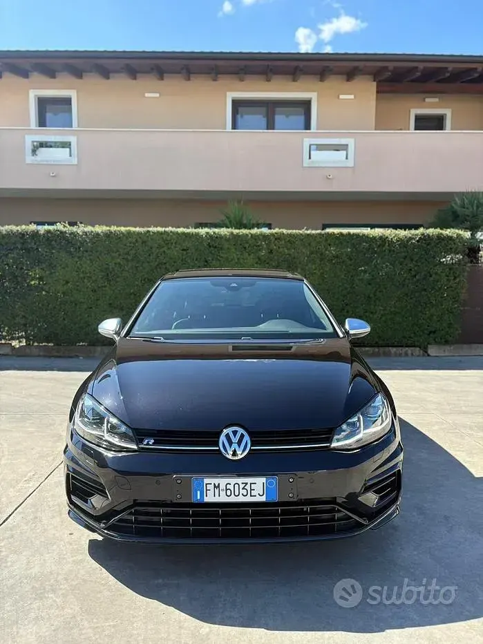 Usata VW Golf VII R 310 CV (228 kW) 2018 Nero Berlina
