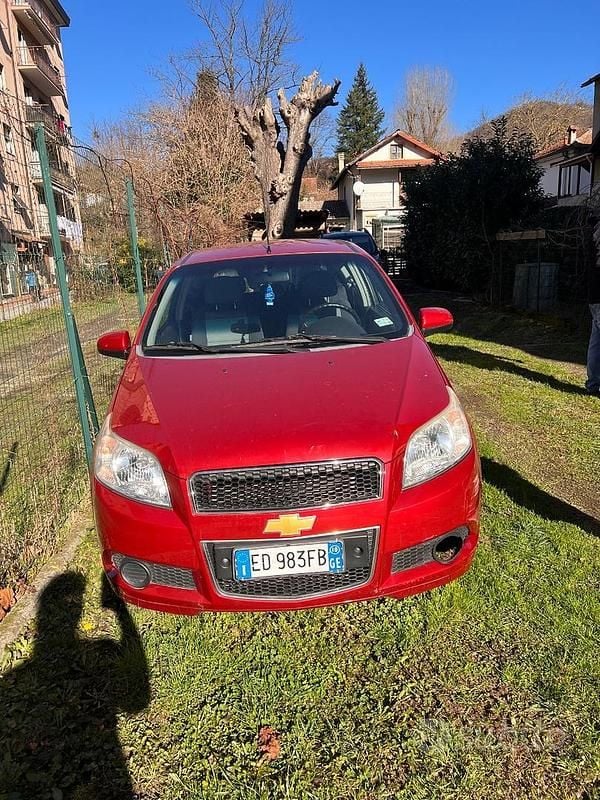 Usata Chevrolet Aveo 2010 Rosso Utilitaria