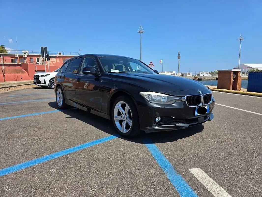 Usata BMW 320 184 CV (135 kW) 2015 Nero Station wagon
