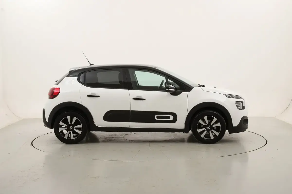 Usata Citroën C3 Shine 83 CV (61 kW) 2023 Utilitaria