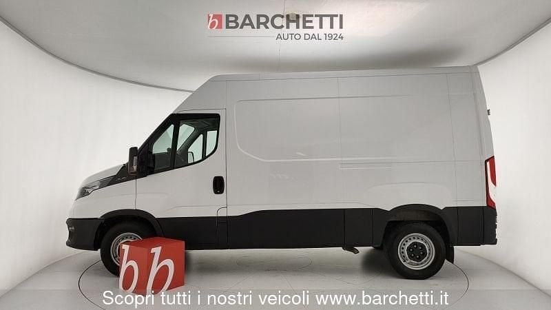 Usata Iveco Daily 116 CV (85 kW) 2021 Bianco Furgone