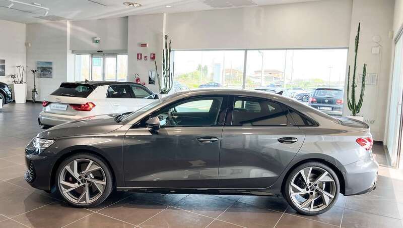 Nuova Audi S3 Sport 333 CV (244 kW) 2025 Grigio daytona Berlina