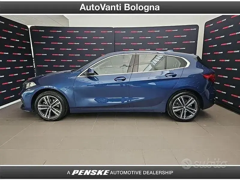 Usata BMW 118 Advantage 150 CV (110 kW) 2021 Bluazzurro Utilitaria
