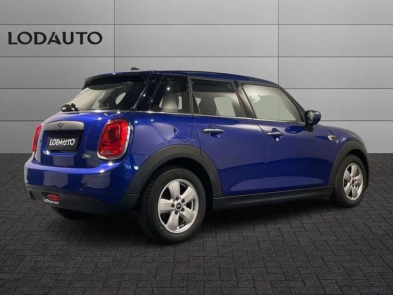 Usata Mini ONE 75 CV (55 kW) 2020 Blu/azzurro Utilitaria