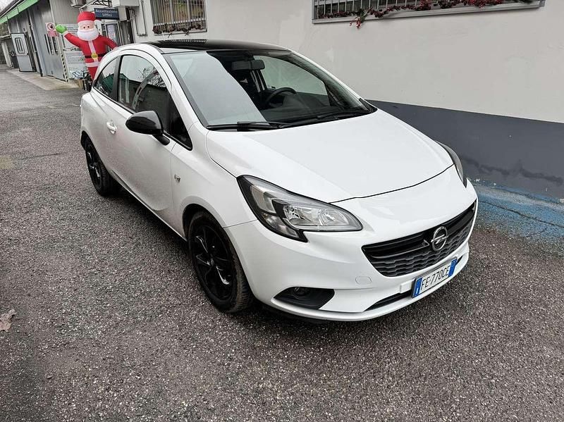 Usata Opel Corsa Innovation 75 CV (55 kW) 2016 Bianco Berlina
