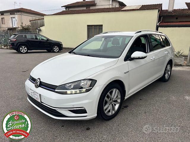 Usata VW Golf VII Executive 110 CV (80 kW) 2017 Bianco Station wagon