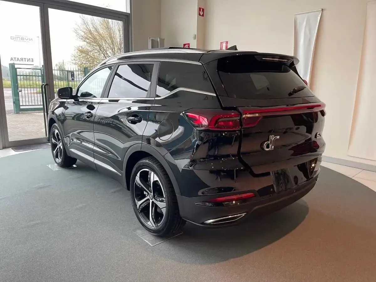 Nuova DR DR 6.0 155 CV (114 kW) 2025 Nero SUV