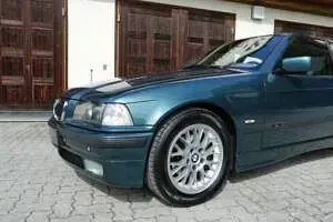 Usata BMW 323 Compact 170 CV (125 kW) 1999 Verde Utilitaria