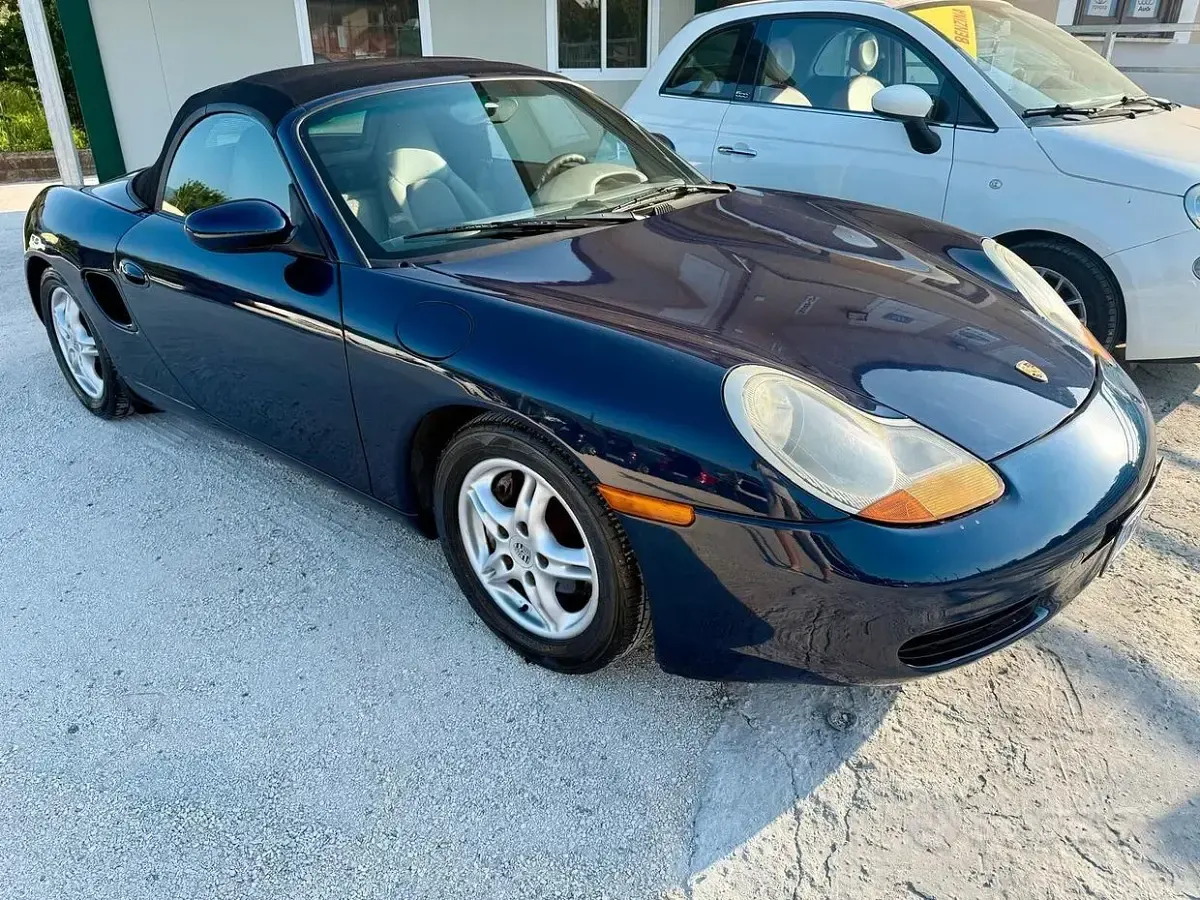 Usata Porsche Boxster 204 CV (150 kW) 1997 Blu Cabrio