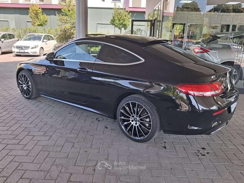 Usata Mercedes C250 Premium Plus 204 CV (150 kW) 2017 Nero Coupé