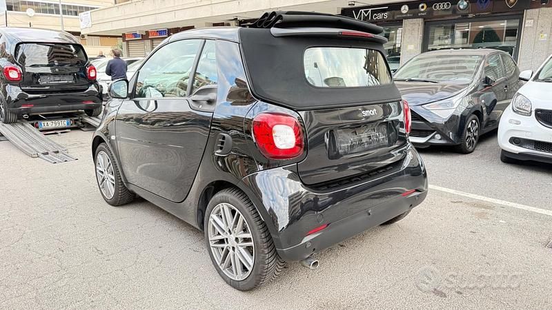 Usata Smart ForTwo Cabrio Prime 90 CV (66 kW) 2019 Nero Cabrio