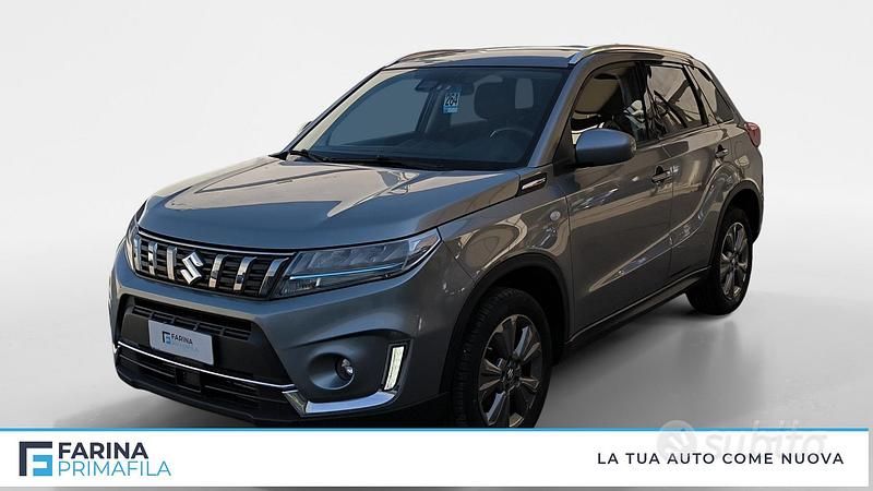 Grigio Usata 2022 Suzuki Vitara Cool Tre volumi | 19.400 € (Super prezzo) - Immagine 1/4