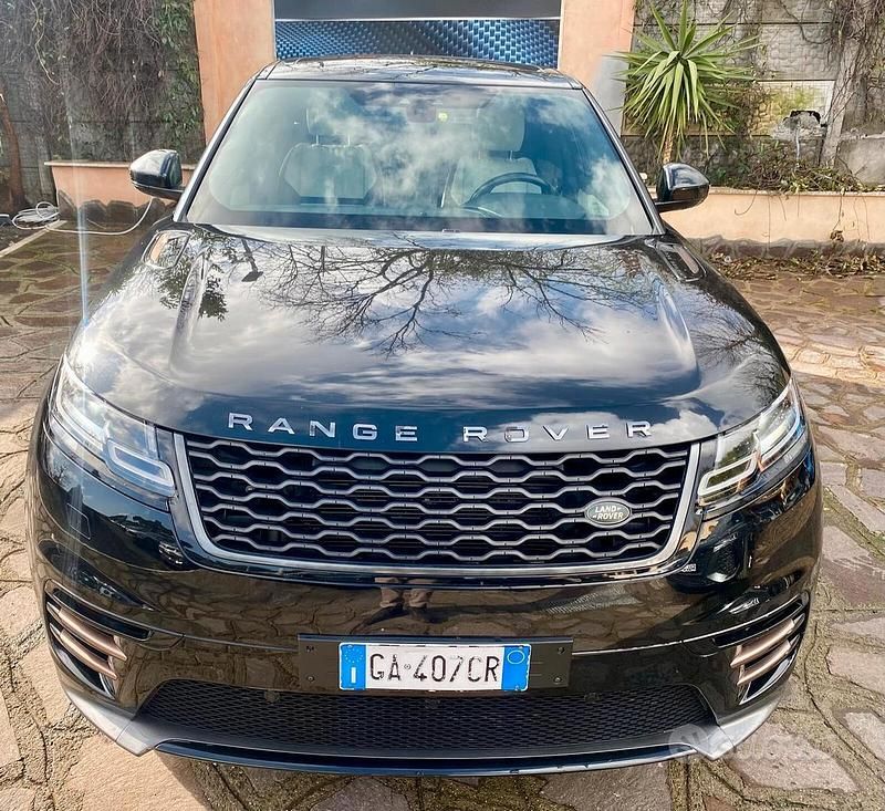 Usata Land Rover Range Rover Velar SE Dynamic 240 CV (176 kW) 2019 Nero SUV