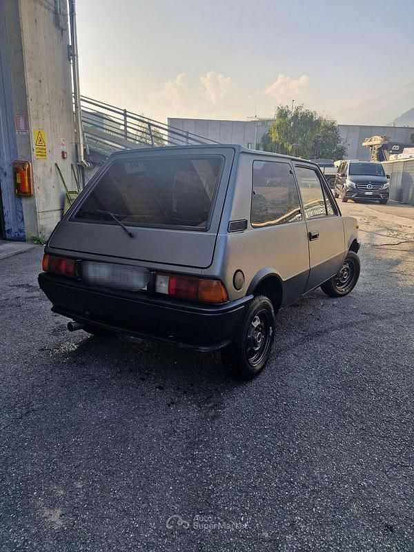 Usata Innocenti 500 31 CV (22 kW) 1989 Gray Utilitaria