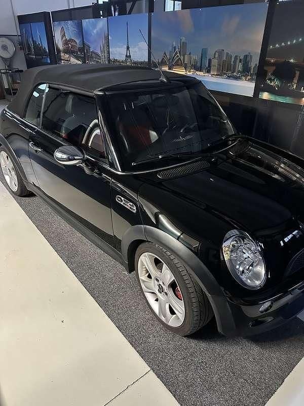 Usata Mini Cooper S Cabriolet 170 CV (125 kW) 2004 Cabrio