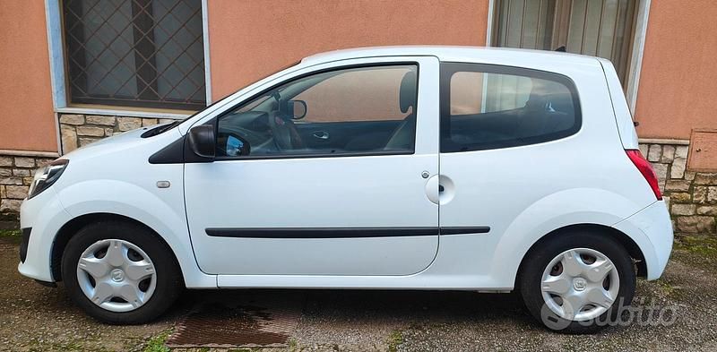 Usado Renault Twingo Dynamique 75 HP (55 kW) 2011 Branco Citadino