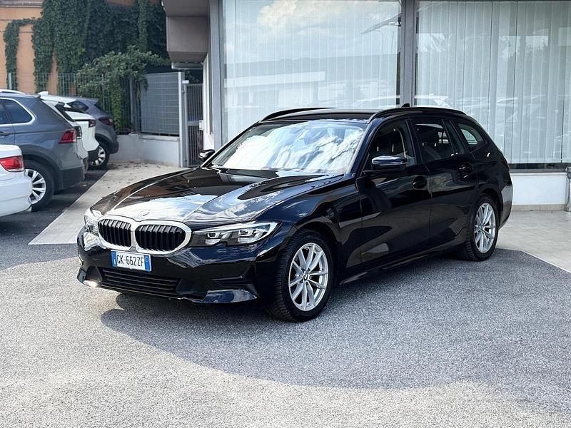 Usata BMW 318 156 CV (114 kW) 2022 Nero Berlina