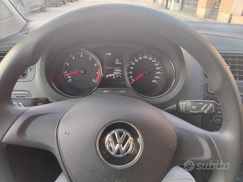Usata VW Polo 2016 Grigio Berlina