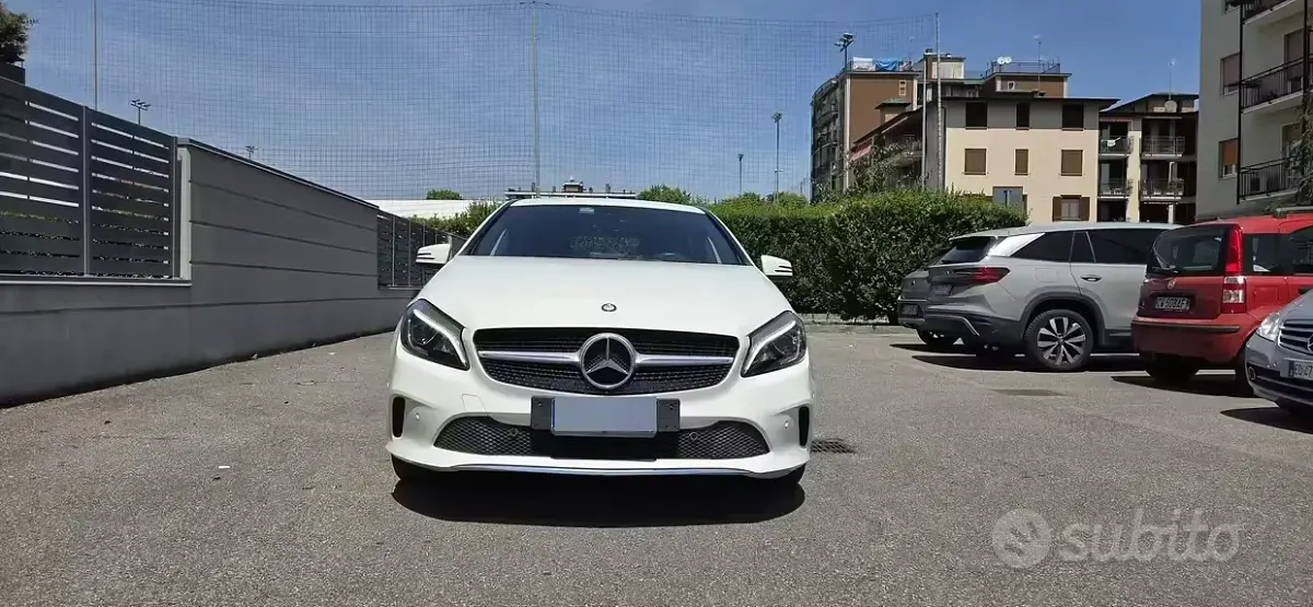 Usata Mercedes A200 156 CV (114 kW) 2016 Bianco Berlina