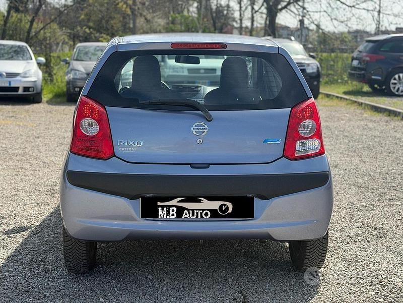 Usata Nissan Pixo 68 CV (50 kW) 2009 Blu Utilitaria