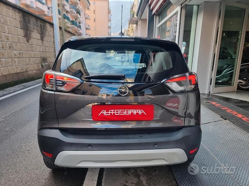 Usata Opel Crossland X GS Line 83 CV (61 kW) 2021 Nero SUV