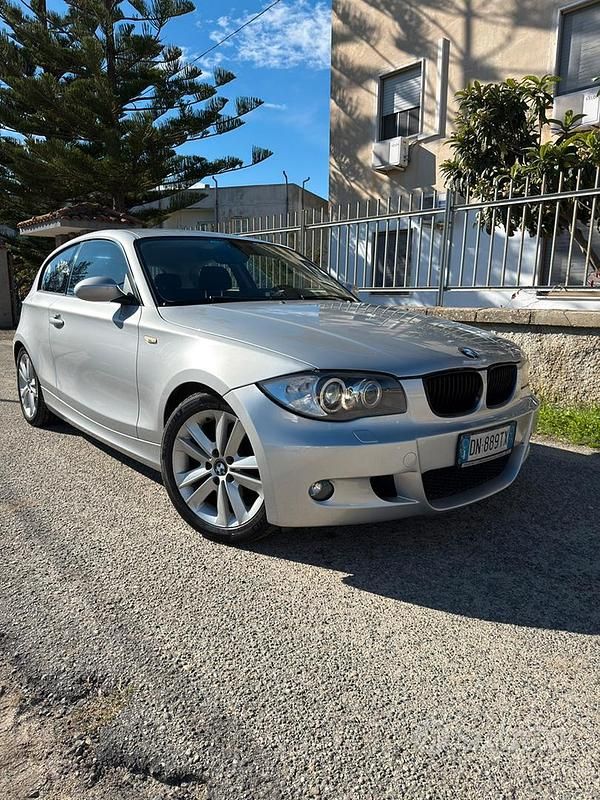 Usata BMW 118 Efficient Dynamics 143 CV (105 kW) 2008 Grigio Utilitaria