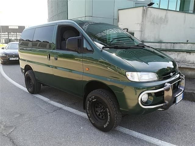 Venduto Hyundai H-1 4x4 starex telaio. - auto usate in vendita